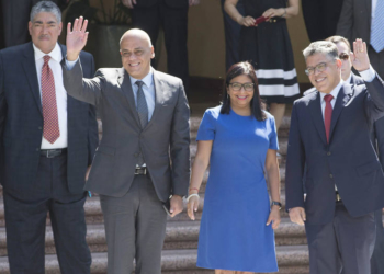 Los tres mosqueteros se fueron de «shopping» a República Dominicana