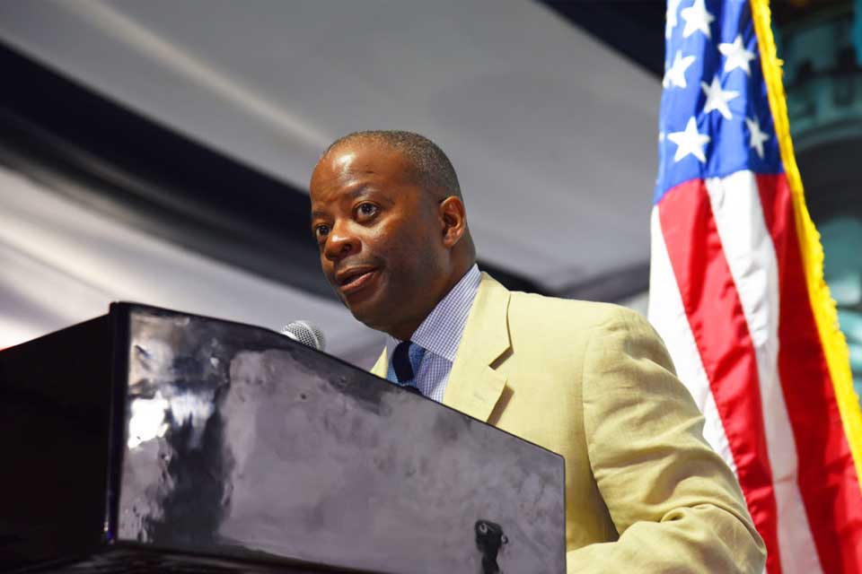 Todd Robinson asegura que credibilidad de elecciones depende de los venezolanos