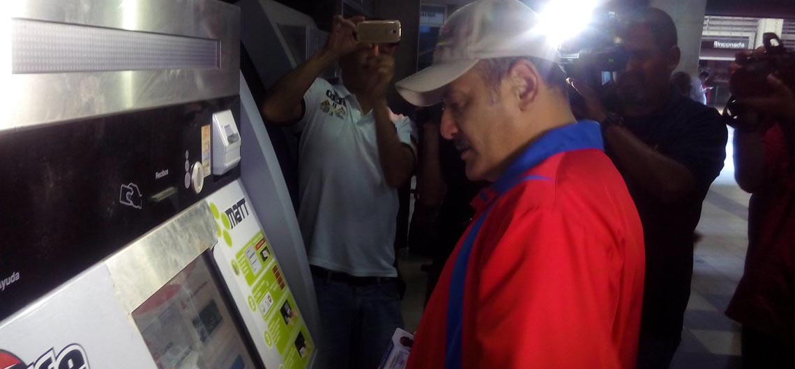 El servicio de transporte que también deberá ser cancelado con el carnet de la patria