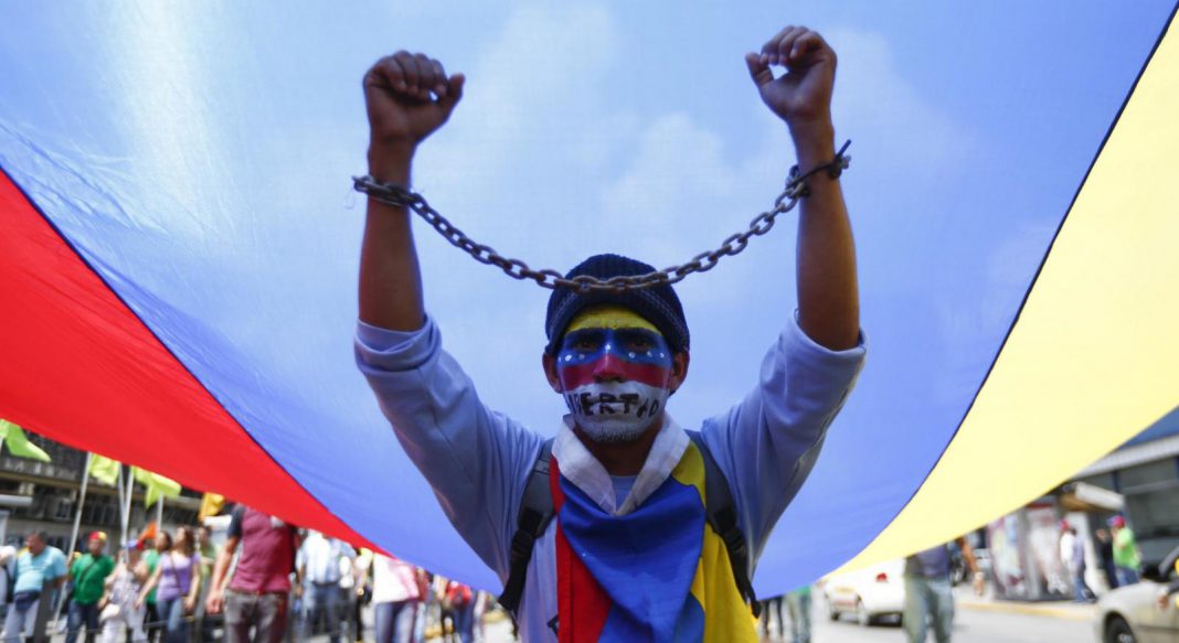 Las imágenes de la liberación del segundo grupo de presos políticos