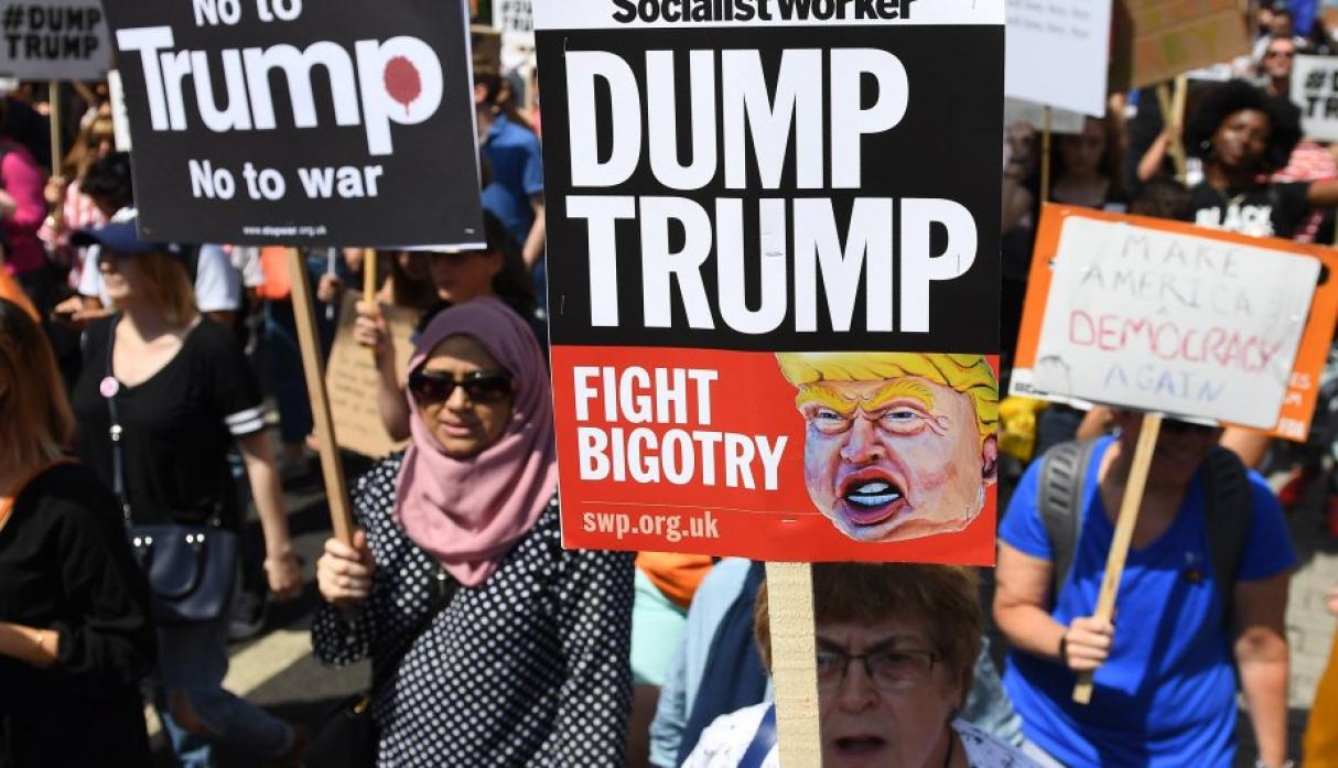 Oleaje de personas manifestaron en Londres contra la visita de Trump
