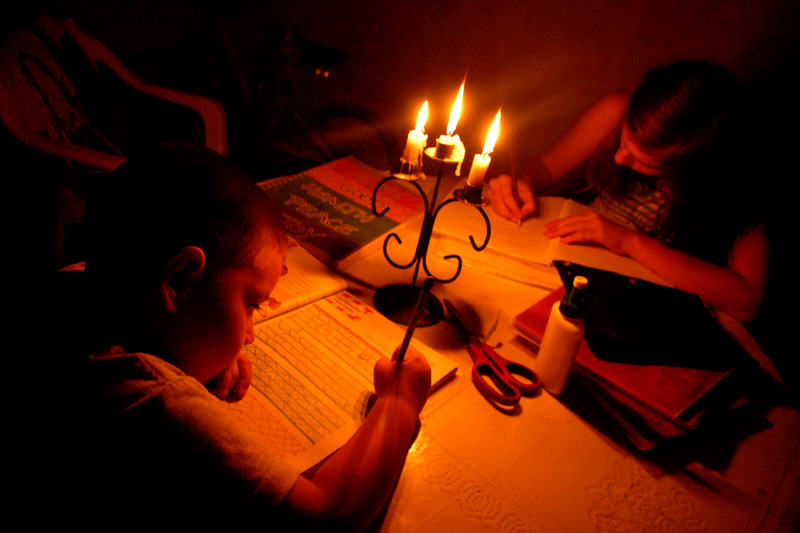 Gobierno se hace el ciego ante dificultades eléctricas y posible apagón nacional