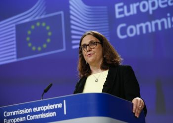 Comisión Europea sancionará a Estados Unidos con 35 mil millones de euros si aplica aranceles a vehículos