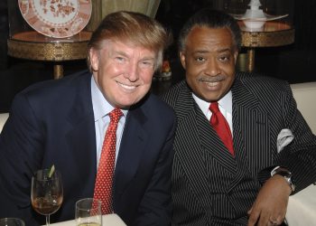 Trump asegura que Al Sharpton odia a los blancos