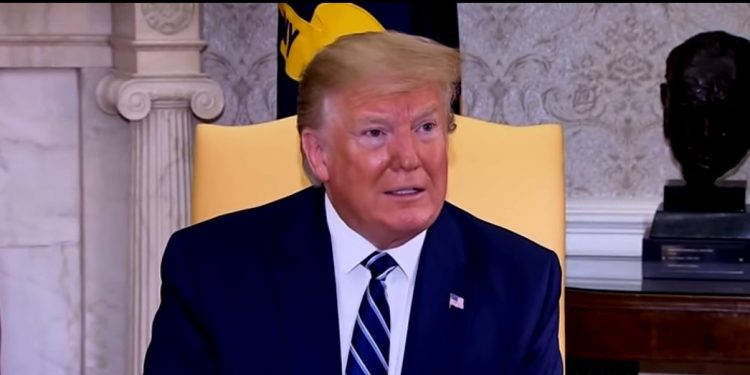 Trump afirmó que Fox News «ya no trabaja con nosotros»