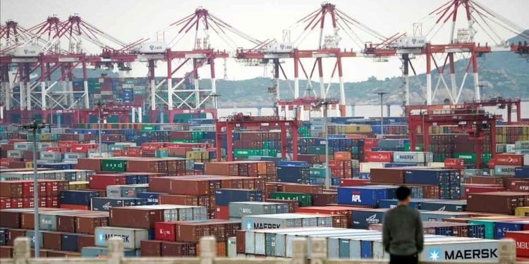 EEUU aplaza nuevos aranceles para algunos productos chinos