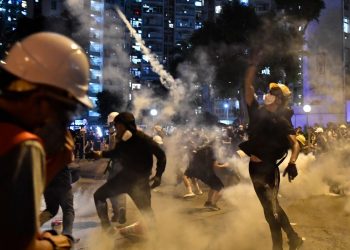 Protestas antigubernamentales siguen en Hong Kong