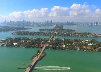 Alrededor de 800 mil viviendas podrían ser inundadas en el sur de Florida