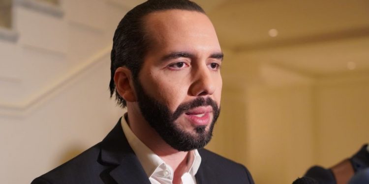 Bukele: Trump debe extender el TPS a unos 195 mil salvadoreños