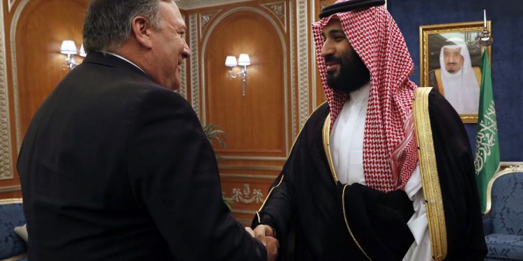 Arabia Saudita e Irán apuntan sus armas