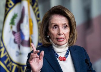 Nancy Pelosi propone plan para disminuir precio de medicinas