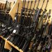 Asociación Nacional del Rifle desafía restricción de edad de armas en Florida
