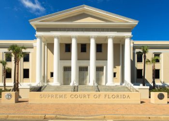 Corte Suprema de Florida solicitó 10 nuevos jueces estatales