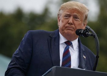 El «spam» por el impeachment es un factor que influye en votantes de Florida, según encuesta