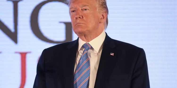 Visita de Donald Trump a Londres genera suspicacia en conservadores británicos
