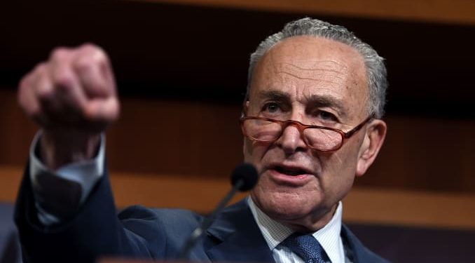 Schumer: Primera jornada de juicio político contra Trump fue una farsa