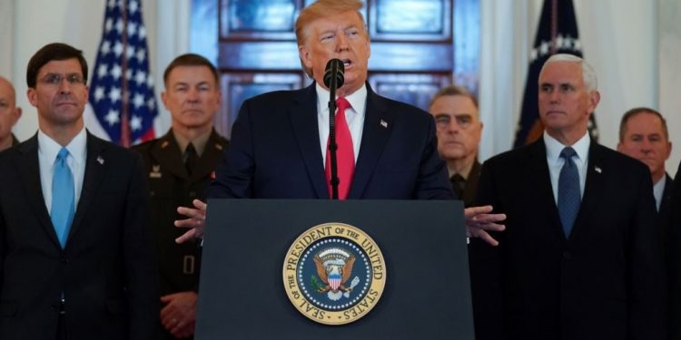 Trump ofrece paz a Irán pero advierte que no tolerará más ataques