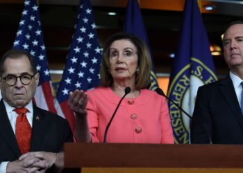 Cámara de Representantes vota para enviar la impugnación de Trump al Senado