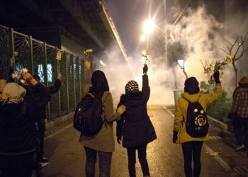 Continúan las protestas en Irán por el derribo de un avión ucraniano