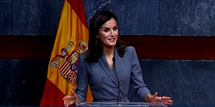 Podemos realiza primer desplante a la Reina Letizia