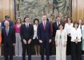 Un imprudente Iglesias anuncia gobierno antes que Sánchez y el Rey profetiza: «El dolor viene después»