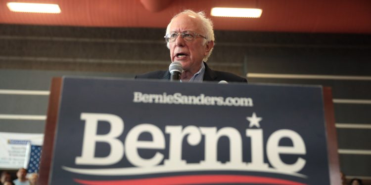 Donald Trump: «Nadie me dijo que Rusia está ayudando a Bernie Sanders»