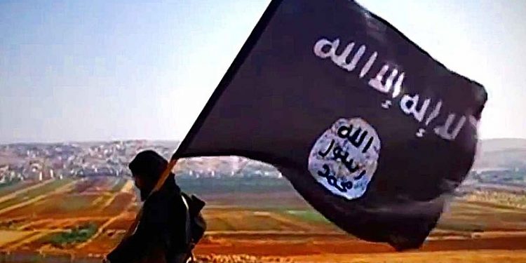 Estado Islámico está comenzando a reconstituirse tanto en Irak como en Siria, advierte la ONU