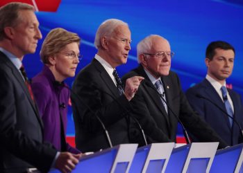 Los demócratas se enfrentan oficialmente en las primarias de Iowa