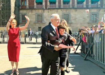 Los enredos de López Obrador para enfrentar el asesinato de mujeres mexicanas