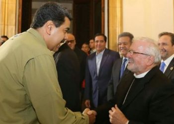Maduro convoca a la oposición para afrontar la pandemia y lograr dinero en Venezuela amparado en la Iglesia Católica