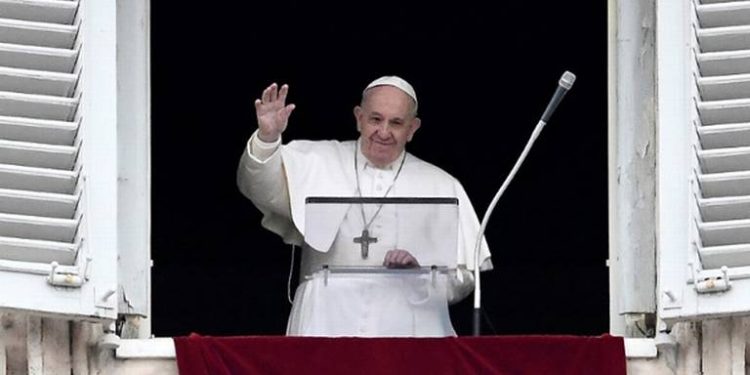 ¡Solo era un resfriado! Papa Francisco dio negativo para Covid-19