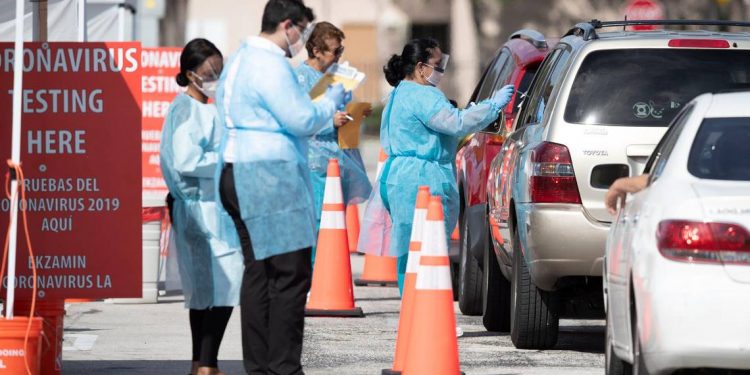 ¡Florida se prepara para peores condiciones!  12.350 contagiados y 221 decesos por coronavirus