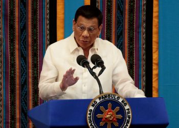 Cuando la represión pretende matar al hambre: Presidente filipino ordenó disparar contra quienes infrinjan la cuarentena