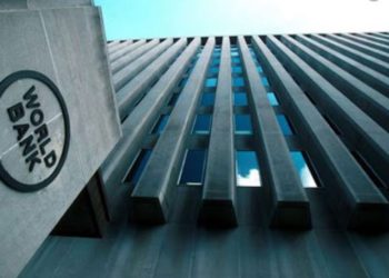 Banco Mundial advierte que 60 millones de personas podrían retornar a la pobreza extrema
