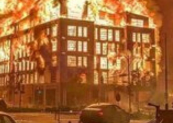Manifestantes quemaron comisaría en Minneapolis en protesta por la muerte de George Floyd