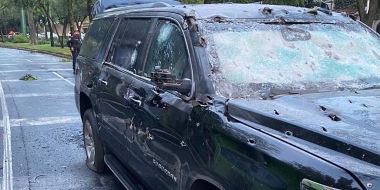 Atentado contra jefe de policía de Ciudad de México dejó 3 muertos (Video)