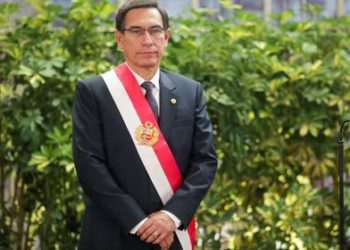 Presidente de Perú anuncia cambio de gabinete en medio de pandemia y crisis económica