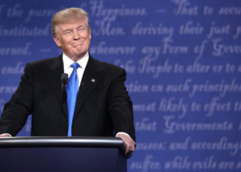 Trump planeaba vender Puerto Rico tras el huracán María, según ex funcionaria
