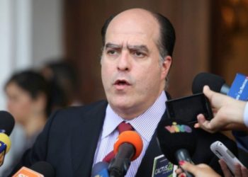 Borges aclaró que sanciones en contra del régimen no impiden compra de alimentos ni medicinas