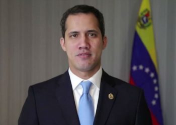 ¿Retaliación de la dictadura? Guaidó rechaza orden de captura contra su equipo