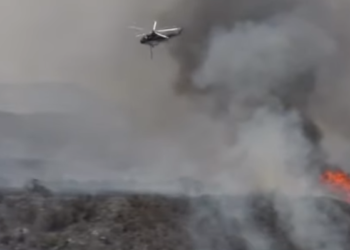 Incendio «Apple» de California, aún lejos de controlarlo