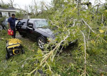 Huracán Laura deja 4 fallecidos en Lousiana