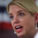 Ex procuradora Pam Bondi arremetió contra Joe Biden y su hijo Hunter