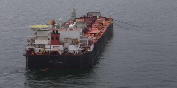 Revelan estado crítico de plataforma de PDVSA