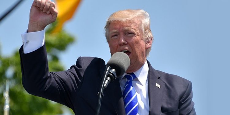 46% de votantes aprueba gestión de Trump y el 52% lo desaprueba