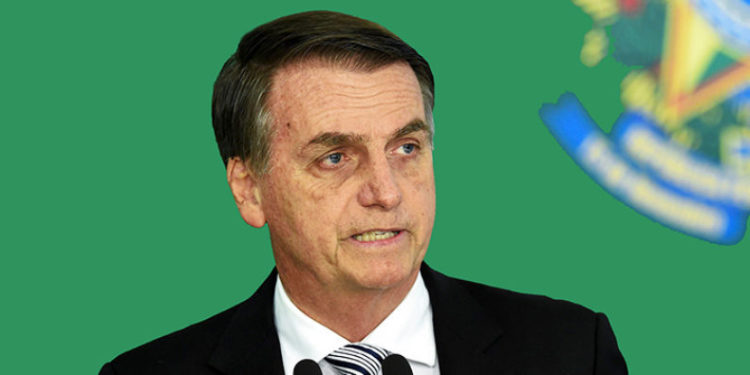 Brasil: Bolsonaro abandonó hospital después de una cirugía de cálculos en la vejiga