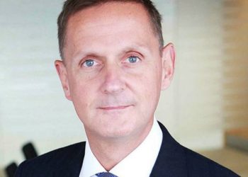 El difícil divorcio del Reino Unido y la Unión Europea, hasta el abogado renunció