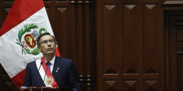 Pleno del Congreso admite moción de vacancia contra el presidente Martín Vizcarra