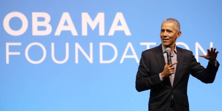 Barack Obama arremetió contra Trump: «Esto no es un reality show, es la realidad»