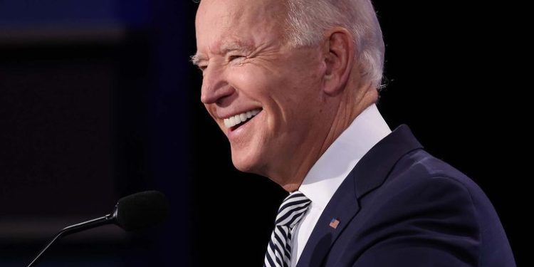 Joe Biden: «Si Florida se tiñe de azul, se acabó»